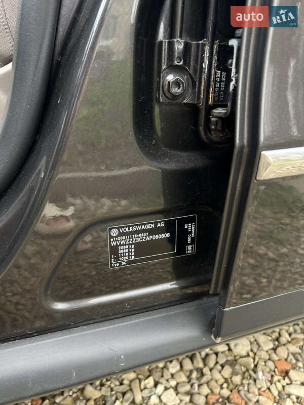 Седан Volkswagen Passat 2010 в Дрогобыче