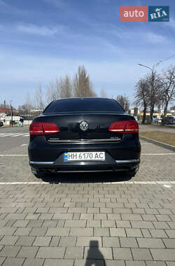 Седан Volkswagen Passat 2013 в 
