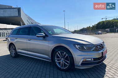 Універсал Volkswagen Passat 2015 в 