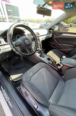 Седан Volkswagen Passat 2013 в 