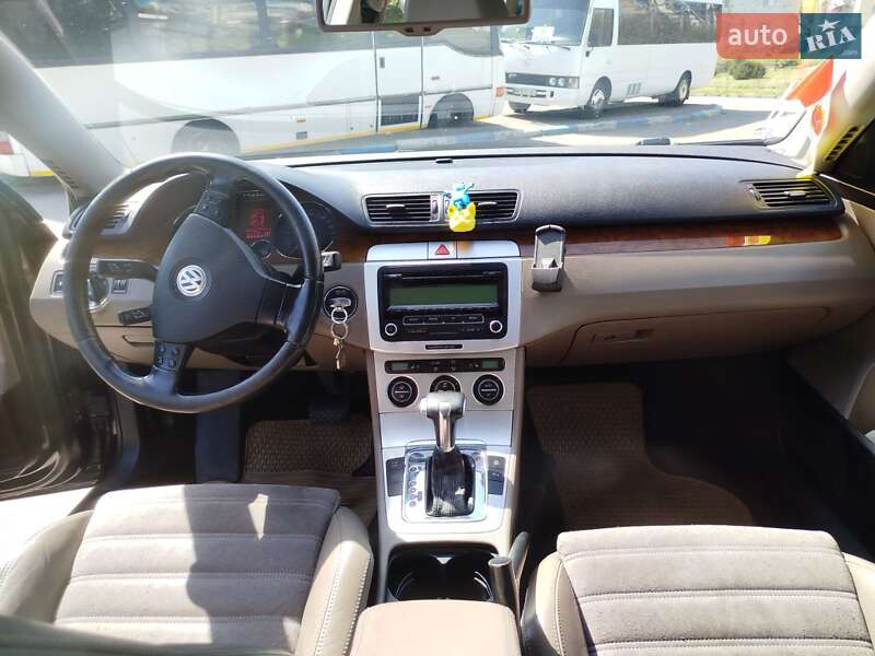 Универсал Volkswagen Passat 2007 в Одессе