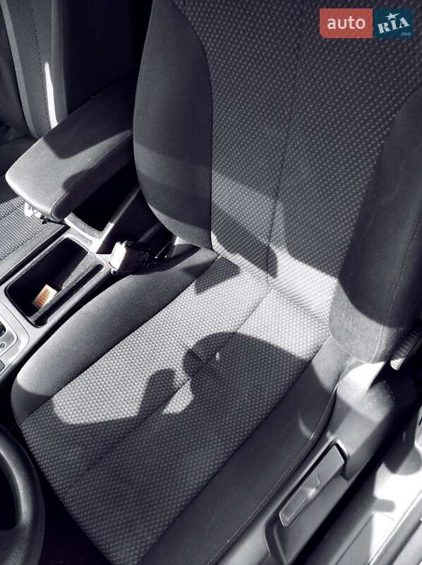 Универсал Volkswagen Passat 2009 в Львове