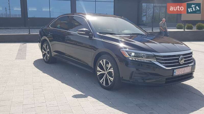 Седан Volkswagen Passat 2021 в Городке