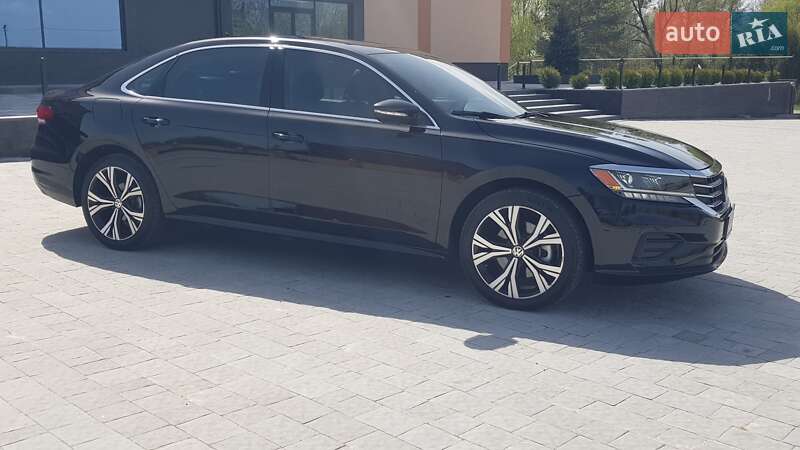 Volkswagen Passat 2021
