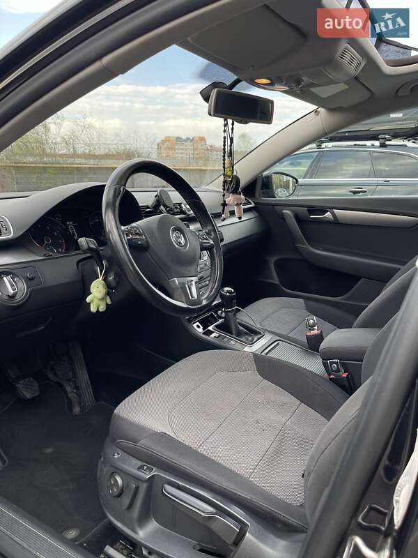 Универсал Volkswagen Passat 2012 в Ивано-Франковске фото 17 Универсал Volkswagen Passat 2012 в Ивано-Франковске