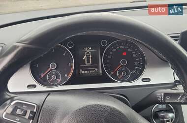 Универсал Volkswagen Passat 2010 в Киеве
