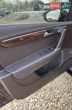 Седан Volkswagen Passat 2011 в 