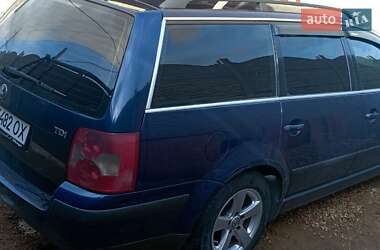 Універсал Volkswagen Passat 2003 в 