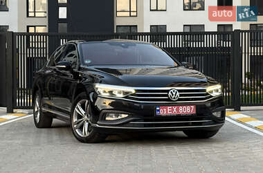 Седан Volkswagen Passat 2020 в 