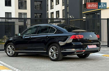 Седан Volkswagen Passat 2020 в 