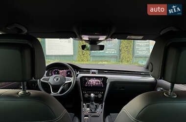 Седан Volkswagen Passat 2020 в 