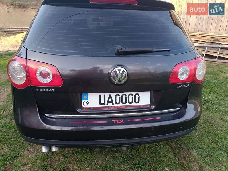 Универсал Volkswagen Passat 2005 в 