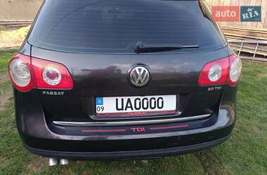 Универсал Volkswagen Passat 2005 в 