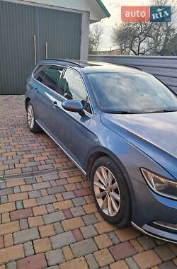 Универсал Volkswagen Passat 2015 в 