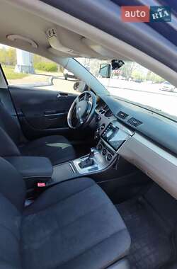 Универсал Volkswagen Passat 2006 в 