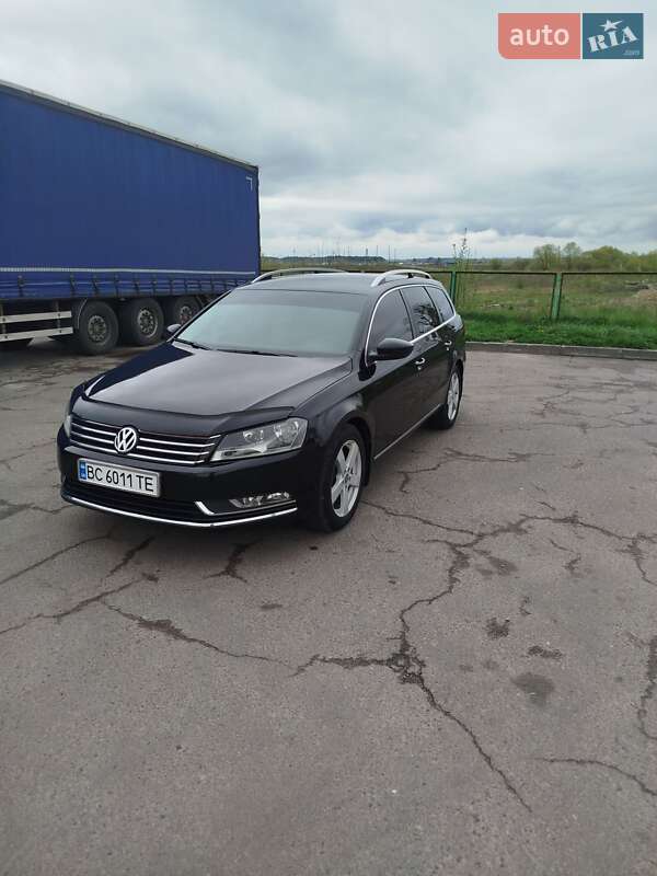 Универсал Volkswagen Passat 2011 в Каменке-Бугской