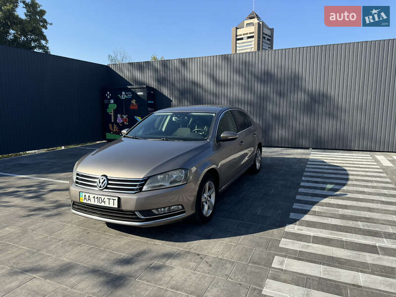 Седан Volkswagen Passat 2011 в Киеве фото 4 Седан Volkswagen Passat 2011 в Киеве