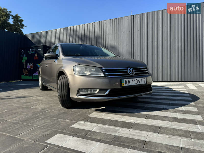 Седан Volkswagen Passat 2011 в Киеве фото 11 Седан Volkswagen Passat 2011 в Киеве