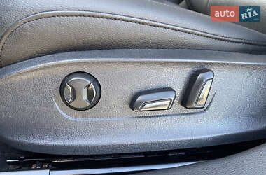 Седан Volkswagen Passat 2013 в 