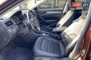 Седан Volkswagen Passat 2013 в 