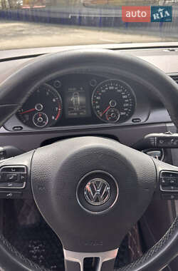 Седан Volkswagen Passat 2012 в 