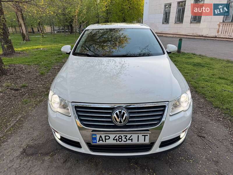 Седан Volkswagen Passat 2008 в Запорожье