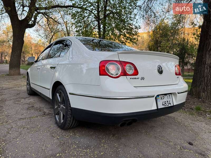 Седан Volkswagen Passat 2008 в Запорожье