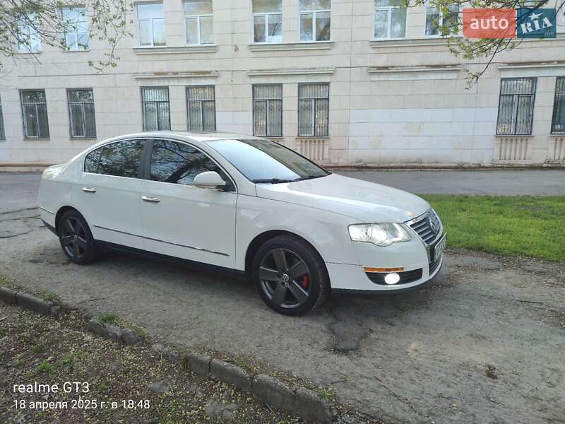 Седан Volkswagen Passat 2008 в Запорожье