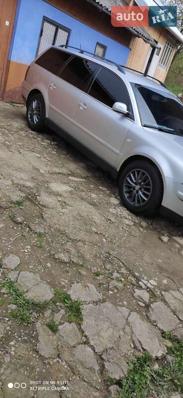 Універсал Volkswagen Passat 2002 в Івано-Франківську