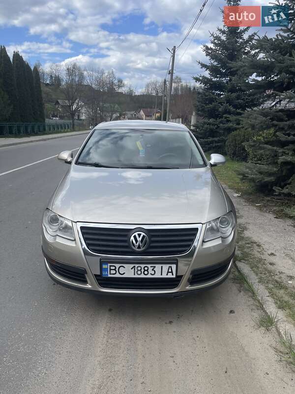 Седан Volkswagen Passat 2007 в 