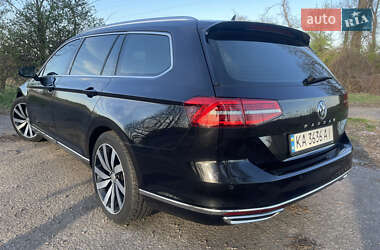 Універсал Volkswagen Passat 2015 в 