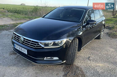 Універсал Volkswagen Passat 2015 в 