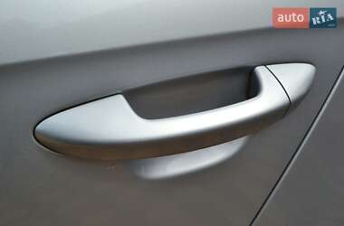 Седан Volkswagen Passat 2006 в 