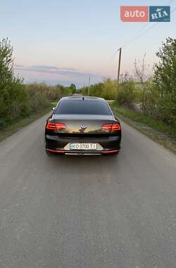 Седан Volkswagen Passat 2018 в 