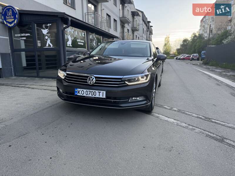 Седан Volkswagen Passat 2018 в Мукачевому