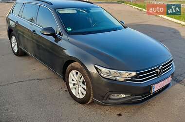 Универсал Volkswagen Passat 2020 в 