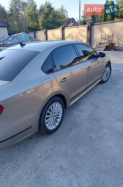 Седан Volkswagen Passat 2016 в 