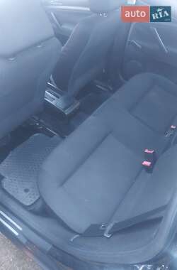 Седан Volkswagen Passat 2001 в 