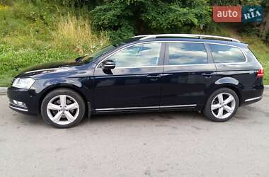 Універсал Volkswagen Passat 2012 в 