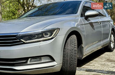 Универсал Volkswagen Passat 2015 в 