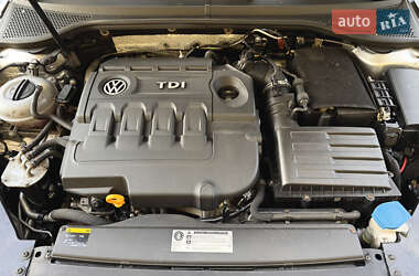 Универсал Volkswagen Passat 2015 в 