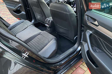 Универсал Volkswagen Passat 2021 в 