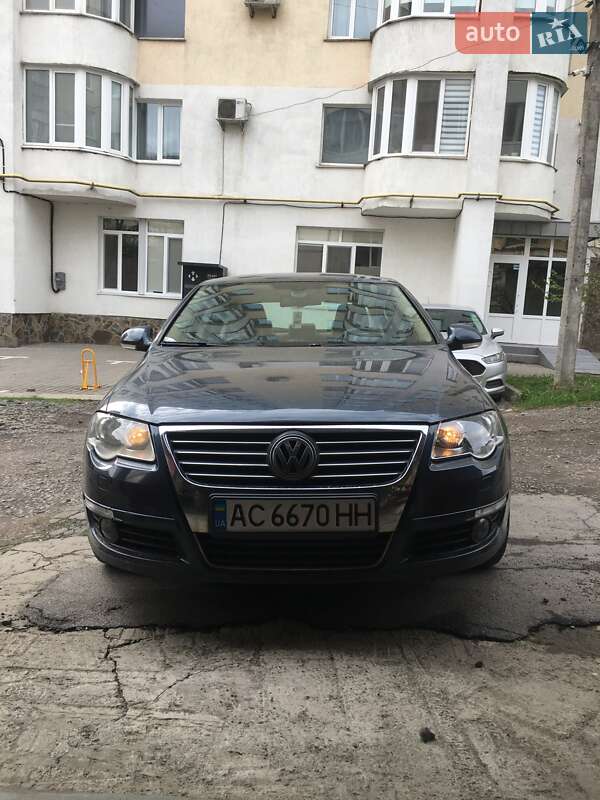 Седан Volkswagen Passat 2006 в 