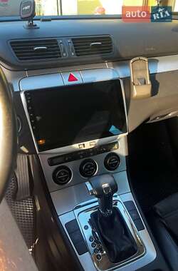 Універсал Volkswagen Passat 2008 в 