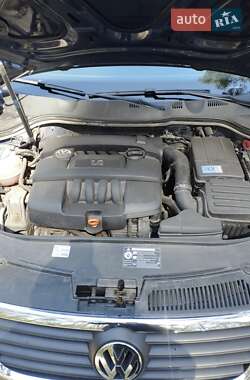 Универсал Volkswagen Passat 2005 в 