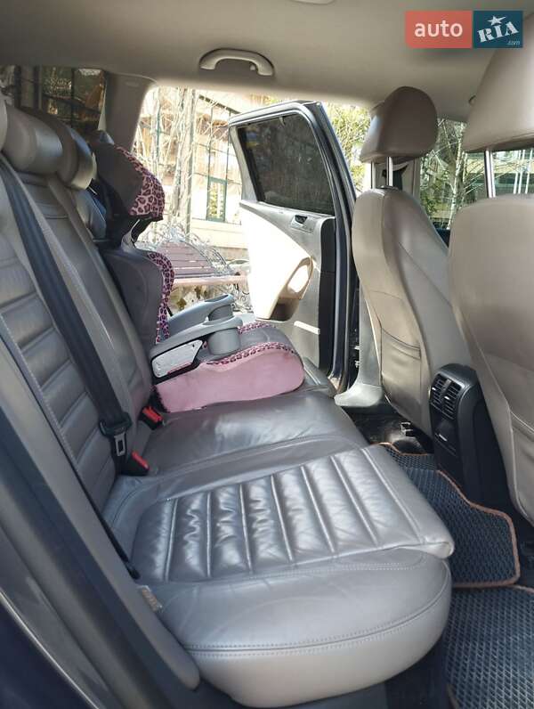 Універсал Volkswagen Passat 2009 в Стрию