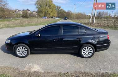 Седан Volkswagen Passat 2010 в Києві