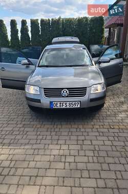 Седан Volkswagen Passat 2003 в 
