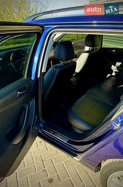 Універсал Volkswagen Passat 2007 в 