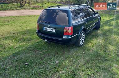 Універсал Volkswagen Passat 2001 в 